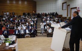 
                        Cumhurbaşkanı Tatar, UBP Siyaset Akademisi’nde “İki Devletli Çözüm Vizyonu” hakkında konuştu        