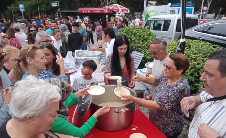 Girne Belediyesi ile Baf Türk Birliği işbirliğinde Lokma ve Herse Günü yapıldı