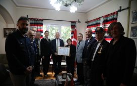 
                        Meclis Başkanı Töre İstanbul’da Kıbrıs Türk Kültür Derneği’ni ziyaret etti        