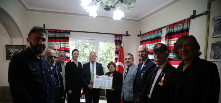 Meclis Başkanı Töre İstanbul’da Kıbrıs Türk Kültür Derneği’ni ziyaret etti