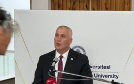  Amcaoğlu, DAÜ’de “Enflasyonist Ortamda Türkiye ve KKTC’de Finansal ve Ekonomik Gelişmeler” konulu panelde konuştu