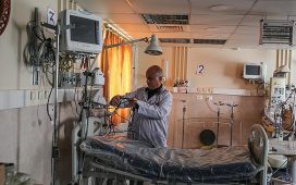 Gazze Sağlık Bakanlığı: İlaç ve tıbbi malzeme eksikliği nedeniyle hastaların hayatı tehlikede