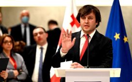 Gürcistan Başbakanı Kobakhidze, bir AB Komisyonu üyesi tarafından tehdit edildiğini belirtti