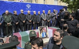 Helikopter kazasında ölen İran Dışişleri Bakanı Abdullahiyan, Tahran’da defnedildi