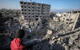 İsrail'in 222 gündür saldırılarını sürdürdüğü Gazze'de can kaybı 35 bin 233'e çıktı