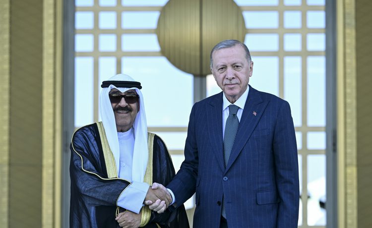 TC Cumhurbaşkanı Erdoğan, Kuveyt Emiri es-Sabah'ı resmi törenle karşıladı