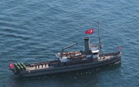 TCG Nusret Müze Gemisi bugün ve yarın Girne Limanı’nda halkın ziyaretine açık olacak