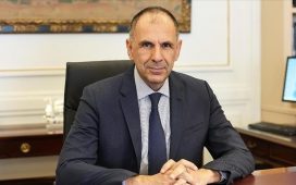 Yunanistan Dışişleri Bakanı Yerapetritis: “Kıbrıs meselesini çözecek görüşmelerin tekrar başlaması için uygun zaman olduğunu düşünüyorum”