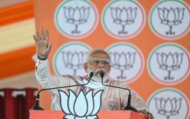 Hindistan’da Başbakan Modi üçüncü kez seçimleri kazanabilir